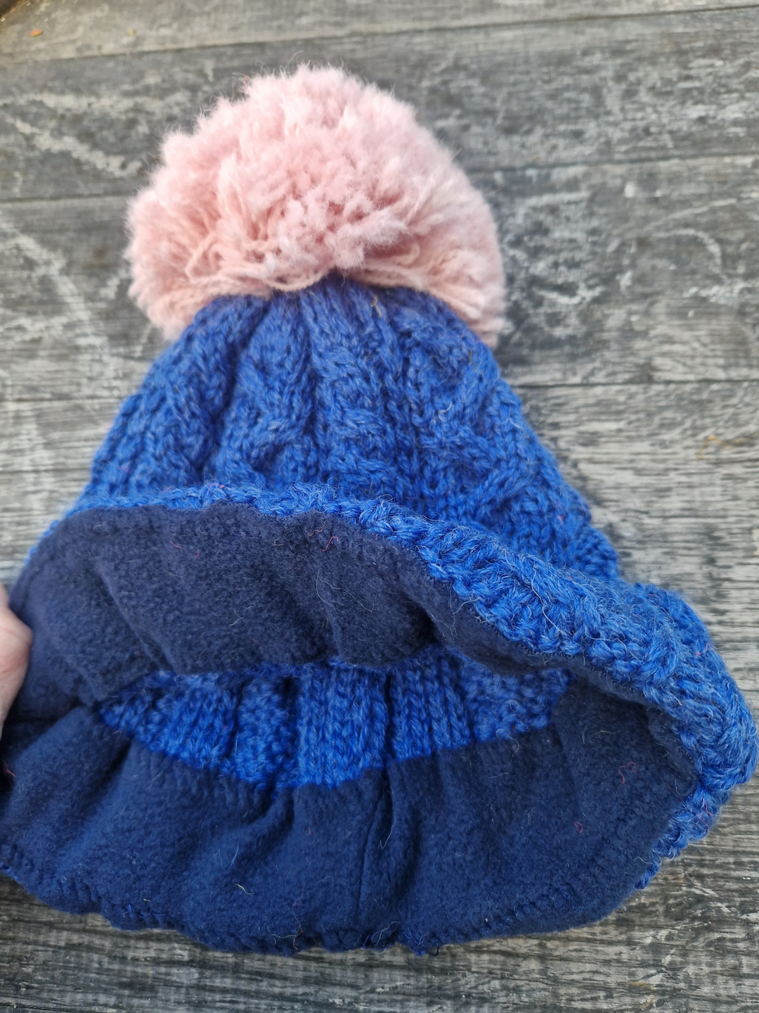 Hardy Herdy bobble hat