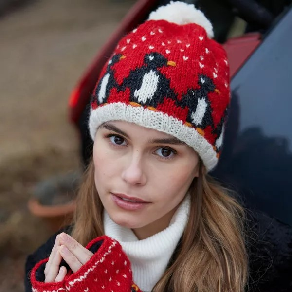 Penguin Bobble Hat